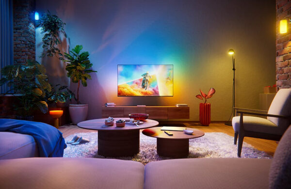Телевизор Philips 55PQS8501, 55" 4K QLED, Ambilight, Titan OS