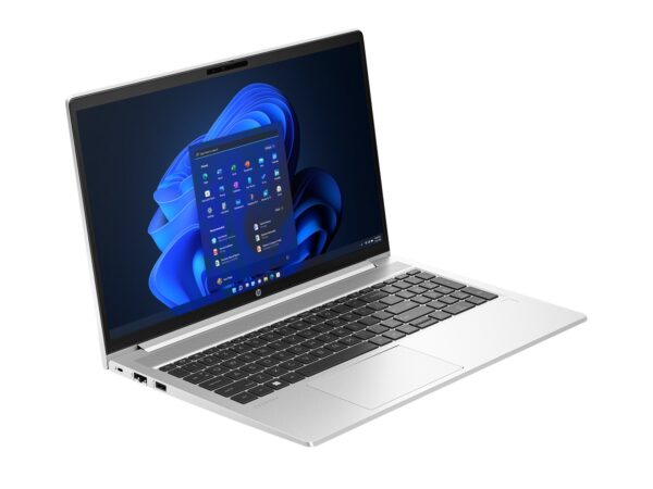 Лаптоп HP ProBook 450 G8, 15.6" FHD, i5-1135G7, 8GB/1TB, MX450, употребяван